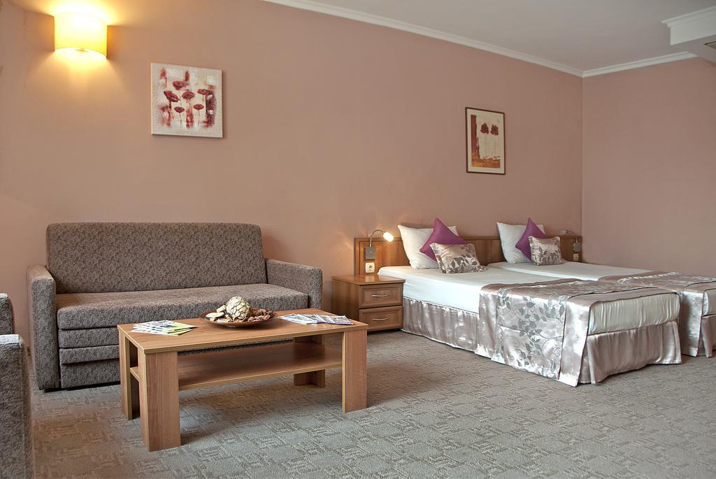 Hotel Real Пловдив Номер фото