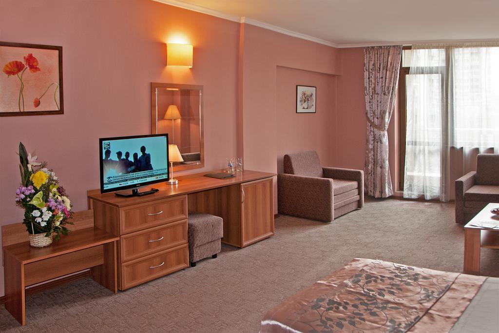 Hotel Real Пловдив Номер фото