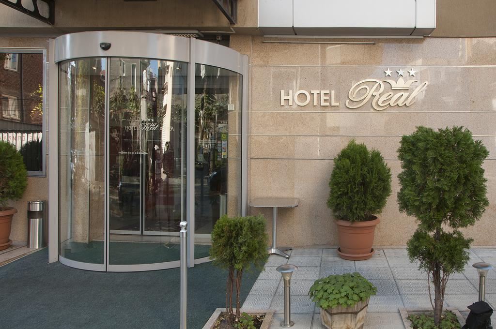 Hotel Real Пловдив Экстерьер фото