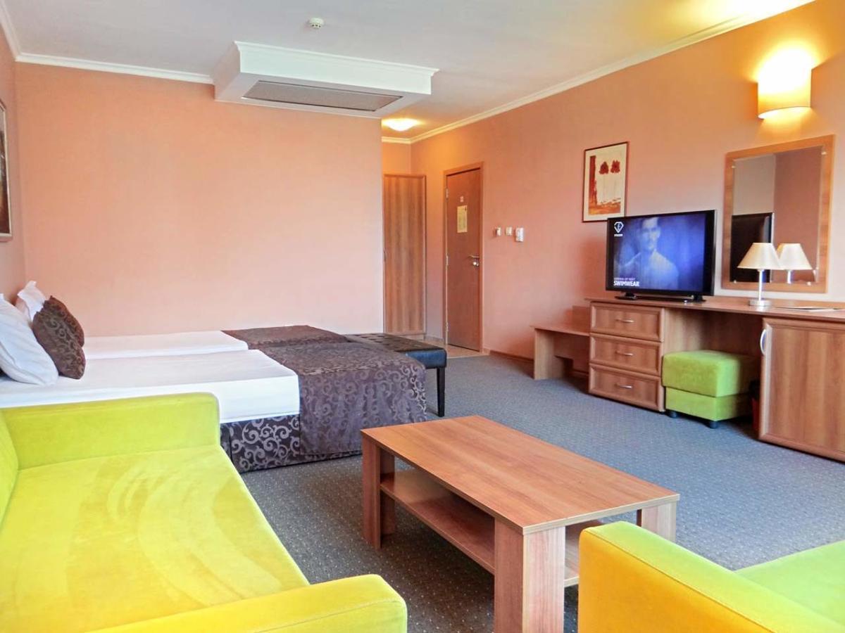 Hotel Real Пловдив Экстерьер фото